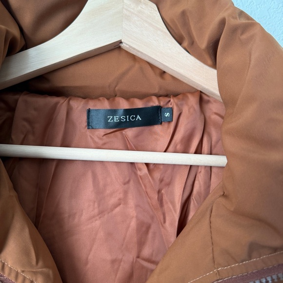 Women's Brown Quilted Jacket - Picture 3 of 6